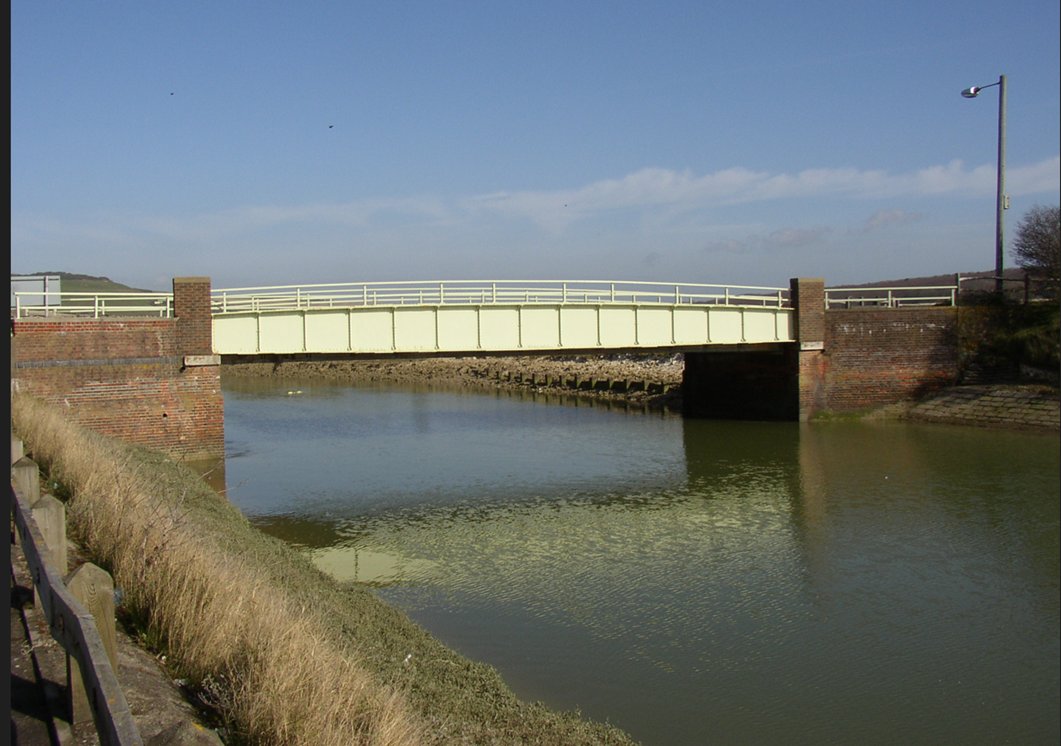 엑싯 브리지 (Exceat Bridge) 근처 커크미어 강